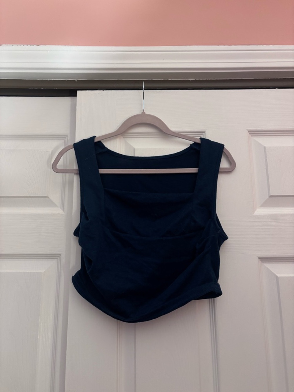 SHEIN Black Square-Neck Crop Tank